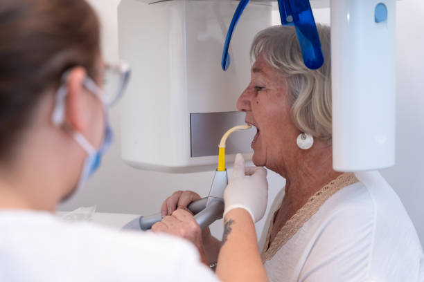 Best Weekend Emergency Dental Services in Lake Of The Woods, VA